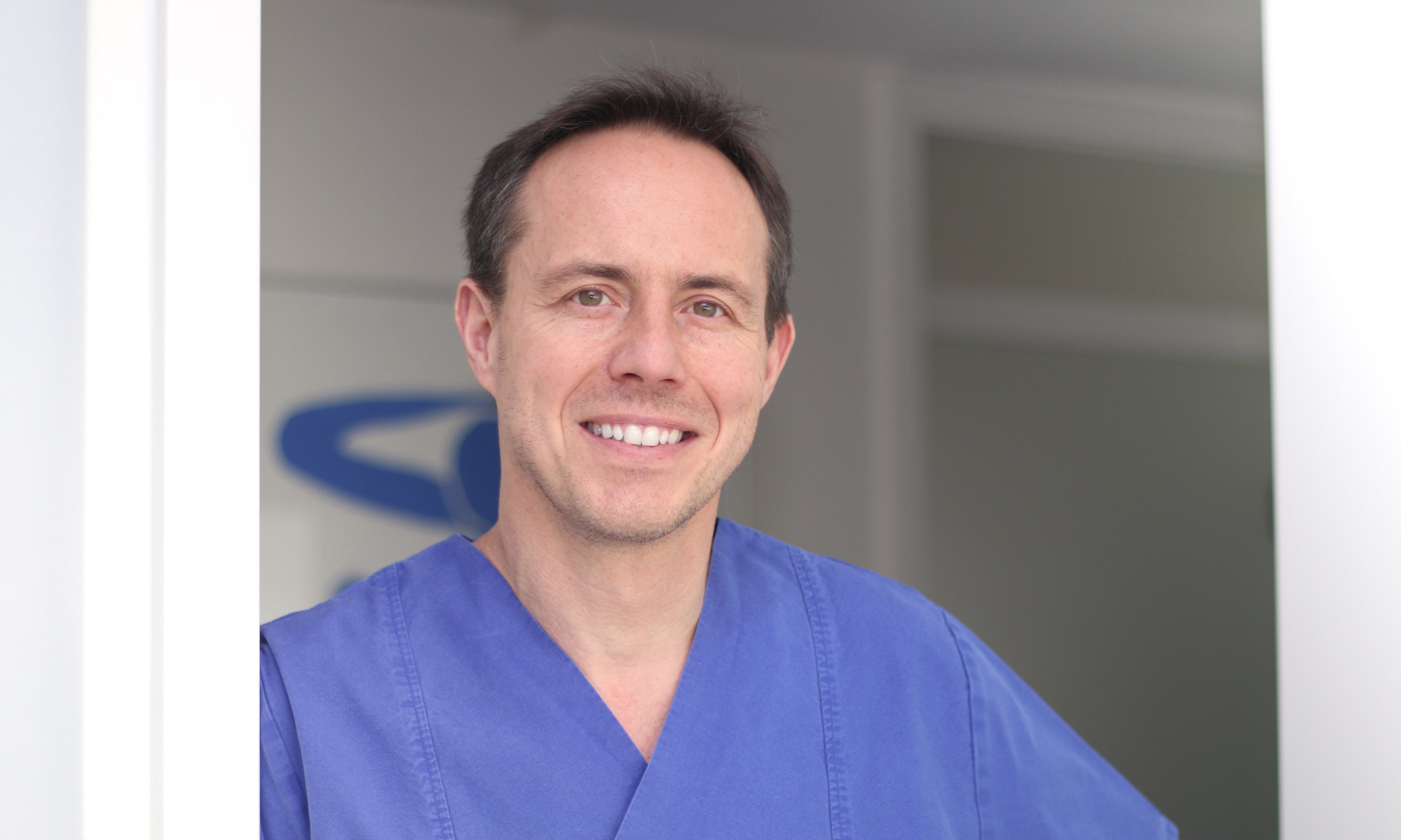 Dr. med dent. Markus Jung, Ihr Zahnarzt in Ludwigsburg
